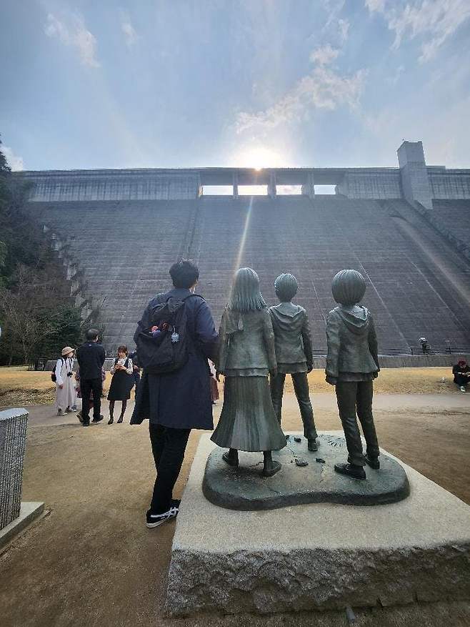 0490f719b7826af53eec87e42980716cc6becdca94fd9ef352f5738457d7c83cdc3196c8609e33