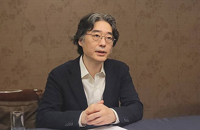 임종윤 한미약품 사내이사가 지난해 9월 서울 송파구 한미약품 사옥에서 이사회가 끝난 이후 기자들과 만나 이야기하고 있다./연합뉴스