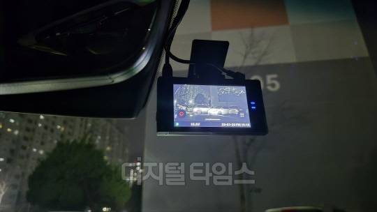 네이비게이션이 설치된 자동차 내부. 디지털타임스 DB