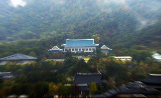 서울 세종로 한국프레스센터 빌딩에서 바라본 청와대 전경. 한국일보 자료사진