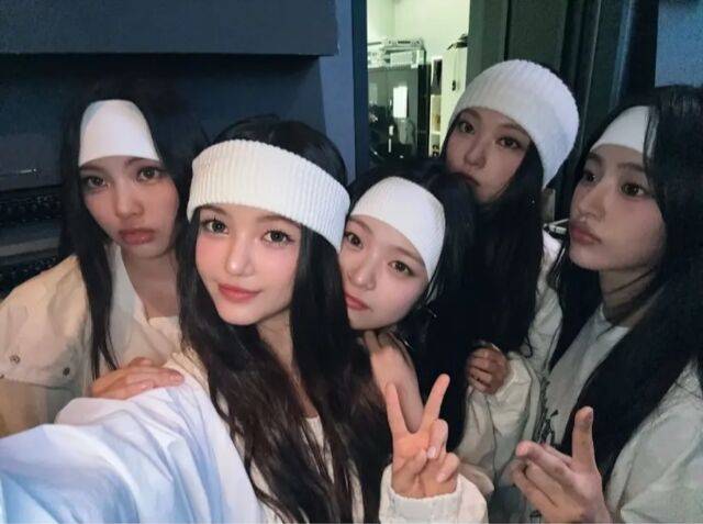 뉴진스 SNS