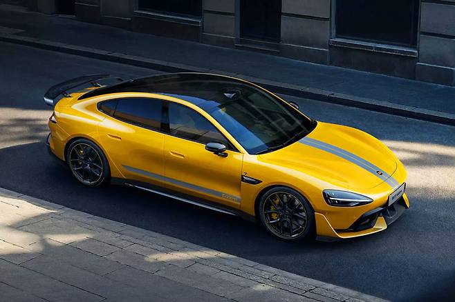 샤오미 SU7 울트라