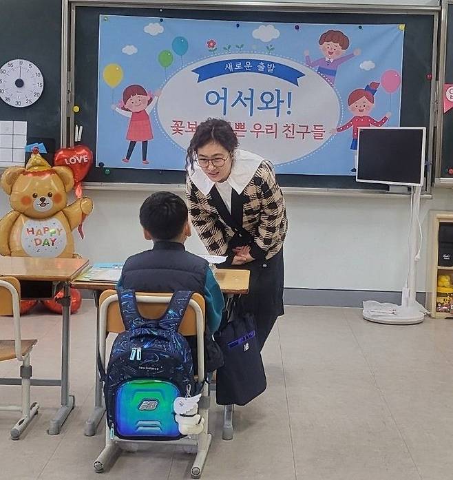 4일 광주 중앙초 신입생 입학식을 통해 1명의 신입생이 입학식을 갖고 있다. 광주교육청 제공, 뉴스1
