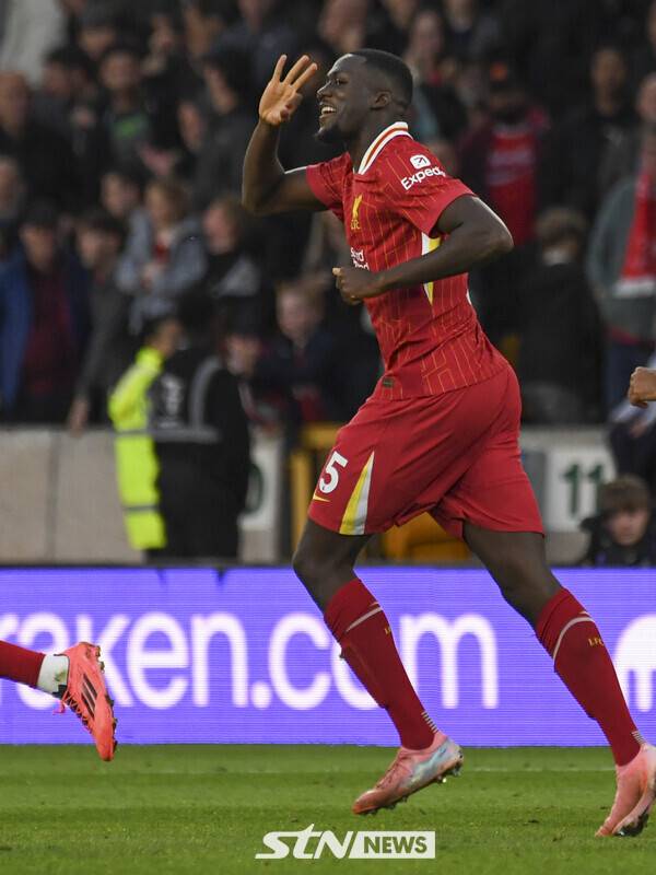 리버풀 FC 센터백 이브라히마 코나테. 사진┃뉴시스/AP