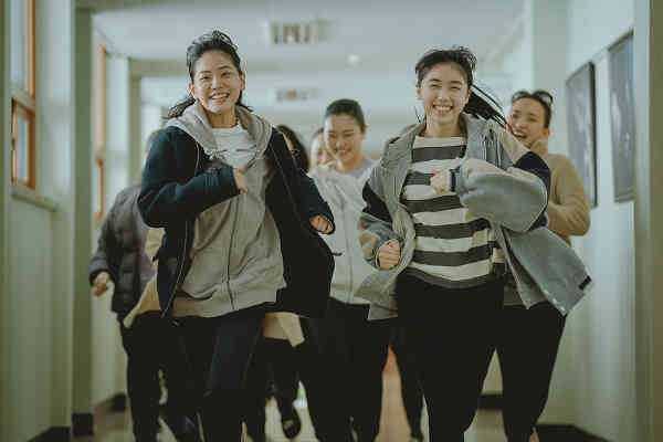 바이포엠스튜디오 제공