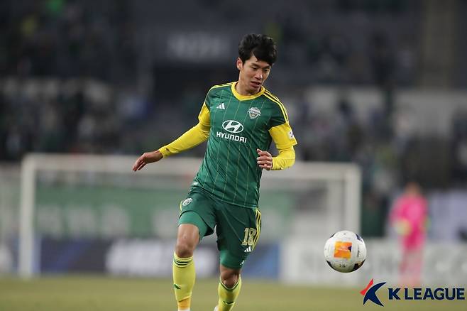 전진우(전북현대). 한국프로축구연맹 제공