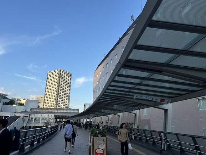 0490f719bc8a6af720b5c6b236ef203e3a4911f030fff81032