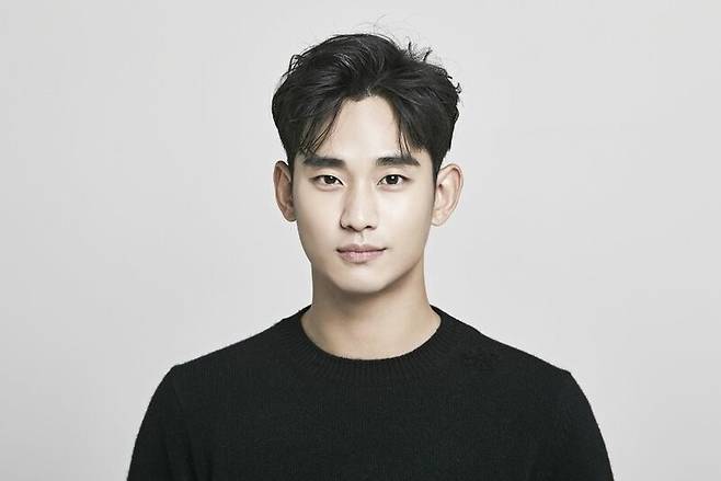 배우 김수현 / 사진=코브픽쳐스 제공