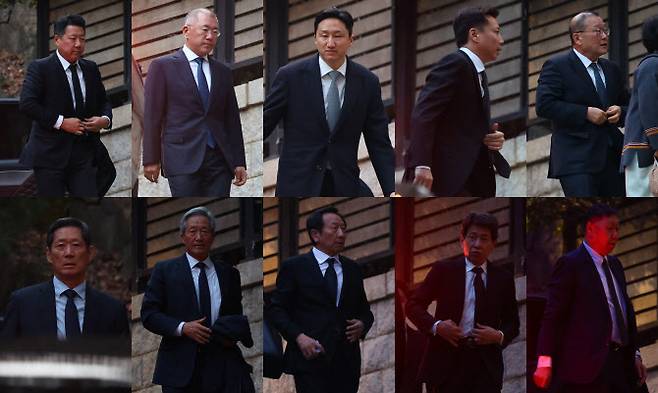범현대가 인사들이 20일 오후 고 정주영 현대그룹 명예회장의 24주기 제사를 지내기 위해 서울 종로구 청운동 옛 정주영 명예회장 자택으로 들어서고 있다. 윗줄 왼쪽부터 정지선 현대백화점그룹 회장, 정의선 현대자동차그룹 회장, 정기선 HD현대 수석부회장, 정대선 HN Inc 사장, 정몽원 HL그룹 회장, 아랫줄 왼쪽부터 정몽윤 현대해상화재보험그룹 회장, 정몽준 아산재단 이사장, 정몽용 현대성우홀딩스 회장, 정몽석 현대종합금속 회장, 정몽일 현대미래로그룹 회장. (사진=뉴시스)