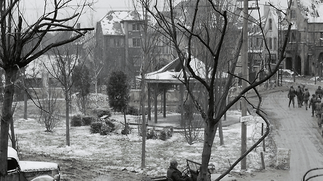 밴드오브브라더스 8편 전적지 헤게나우 탐방기