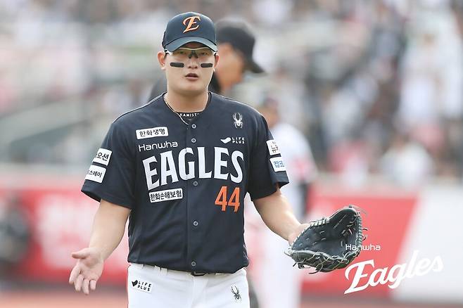 ▲ 리그 최고의 파이어볼러 중 하나인 김서현은 시즌 첫 등판에서 158.4㎞를 기록하며 자신의 진가를 유감없이 발휘했다. ⓒ한화이글스