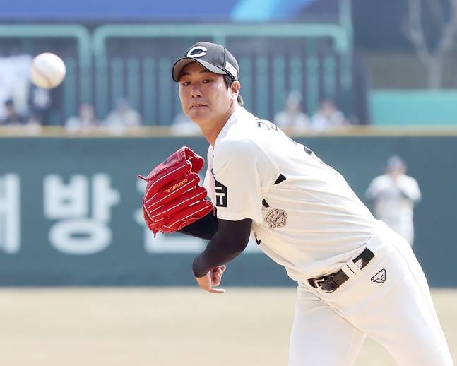 김광현이 두산전 역투를 펼치고 있다. /사진=SSG 랜더스 제공