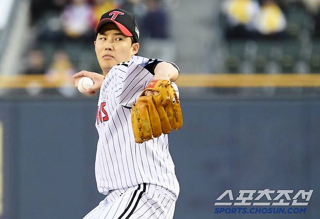 26일 잠실구장에서 열린 LG 트윈스와 한화 이글스의 경기. LG 임찬규가 역투하고 있다. 잠실=박재만 기자 pjm@sportschosun.com/2025.03.26/