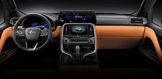 디 올 뉴 LX 700h 실내 / 출처=렉서스