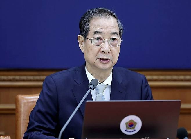 한덕수 대통령 권한대행 국무총리가 1일 정부서울청사에서 열린 국무회의에서 발언하고 있다. 사진=대통령실통신사진기자단