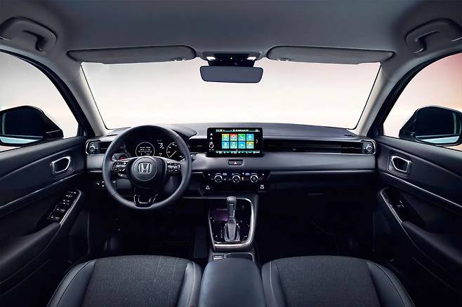 혼다 HR V 하이브리드 실내