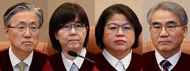지난 4일 서울 종로구 헌법재판소 대심판정에서 윤석열 전 대통령 파면 결정을 선고한 재판관들. 왼쪽부터 김형두, 이미선, 김복형, 조한창 재판관. 사진공동취재단
