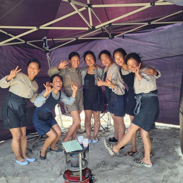 '폭싹 속았수다'에서 해녀들을 연기한 배우들. 차미경 SNS