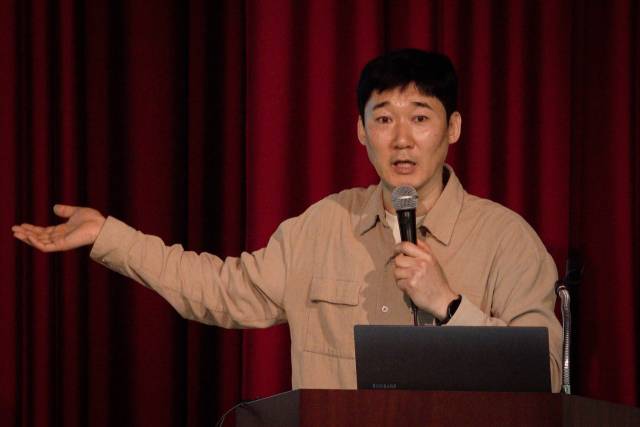 ▲ 차헌호 아사히글라스 비정규직지회장. ⓒ노회찬재단