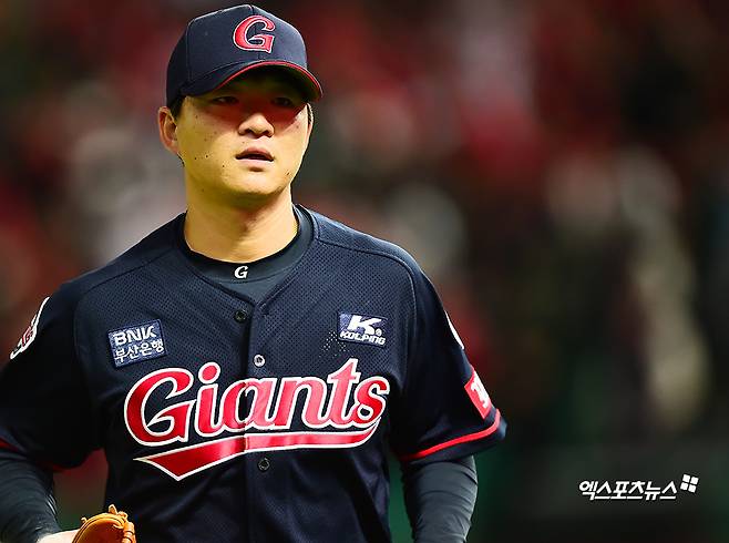 롯데 투수 박시영은 9일 사직구장에서 열릴 '2025 신한 SOL Bank KBO 리그' KIA와 정규시즌 두 번째 맞대결을 앞두고 1군에 콜업됐다. 지쳐 있는 롯데 불펜에 활력을 불어넣길 주길 많은 기대를 받고 있다. 엑스포츠뉴스 DB