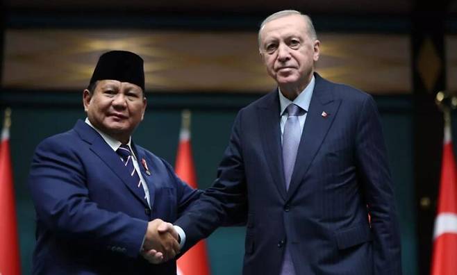 튀르키예를 방문한 수비안토 인도네시아 대통령과 에르도안 튀르키예 대통령