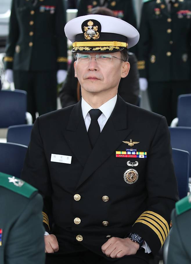 지난 3월 5일 대전 국군간호사관학교에서 열린 제 65기 사관생도 졸업 및 임관식에 참석한 이국종 국군대전병원장. /뉴스1