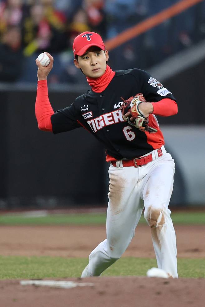 16일 광주 KT전에 앞서 1군에 등록된 홍종표. KIA 제공