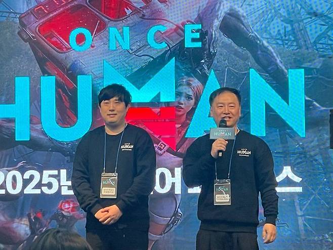 원스휴먼 간담회에 참석한 지오위 수석 게임 디자이너