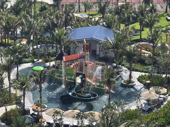 래디슨 블루 리조트 캄란에 있는 워터파크 '레인포레스트'. 정영교 기자