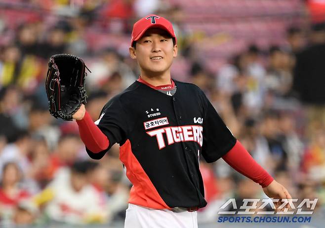 지난 두 경기 부진을 털어내기 위해 잠실 마운드에 올랐던 KIA 선발 윤영철.