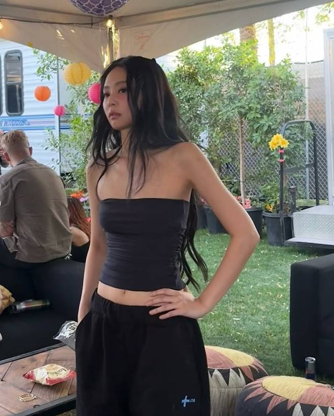 제니 소셜미디어 계정