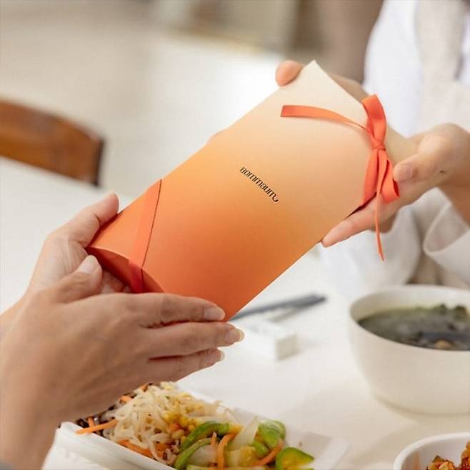 21일 세모녀의 대표 브랜드 '봄마음'이 2025년 어버이날을 맞아 팝업 스토어를 선보인다고 밝혔다. /세모녀 제공