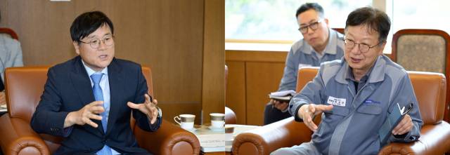 거제시는 지난 18일 삼성중공업 본관 접견실에서 ‘상생 발전 간담회’를 열었다. 변광용 시장과 최성안 삼성중공업 대표이사가 지역상생발전기금 조성 방안 등을 논의하고 있다. 부산일보DB