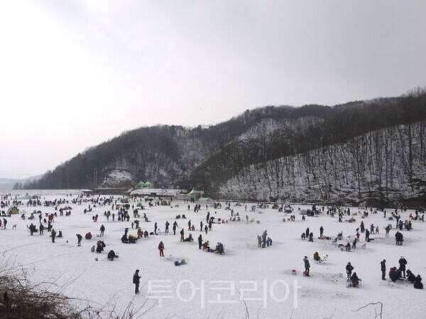 양평 빙어축제/투어코리아뉴스 정명달 기자