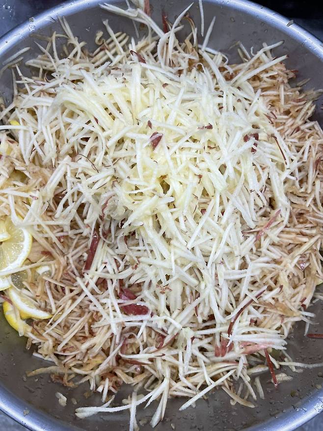 IMG_0901.jpeg 시골 레몬 사과차 만들기