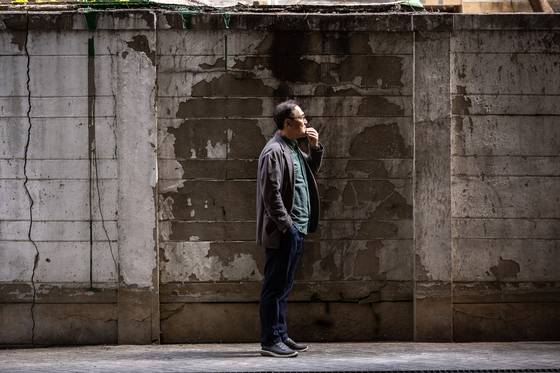 배창호 감독은 종이에 기진무량(其進無量)을 적으며 자신이 가장 좋아하는 한자성어라고 말했다. '나아감에는 끝이 없다'는 뜻이다. 그는 "다른 예술도 마찬가지인데, 영화를 하려면 나아가는데 끝이 없어야 한다. 시대를 알아야 하고, 젊은 사람들과 호흡해야 한다. 머물러있지 않으려 노력한다"고 말했다. 김현동 기자