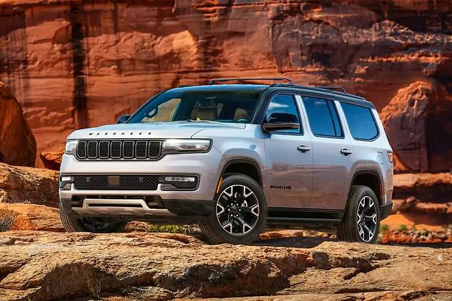 지프 왜고니어 오버랜드 스페셜 에디션