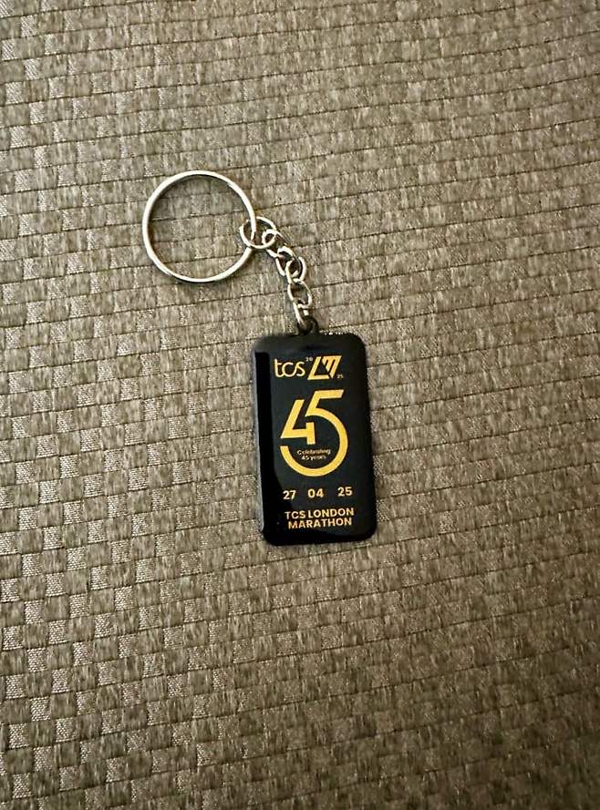 7a988476c0861c87239e8f90469c706526b89f24efa3062ffadefaf9033ed733130d831b0a36cff2fff8c79e49c870099a36d193d0