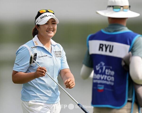 미국여자프로골프(LPGA) 투어 2025시즌 첫 메이저 대회 셰브론 챔피언십에 출전한 유해란 프로가 1라운드에서 경기하는 모습이다. 사진제공=ⓒAFPBBNews = News1