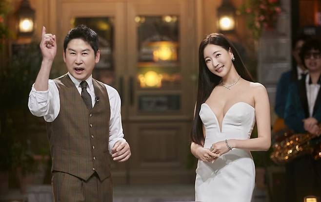 김사랑이 'SNL 코리아' 시즌7에 출연한다. 쿠팡플레이 SNL코리아 시즌7 제공