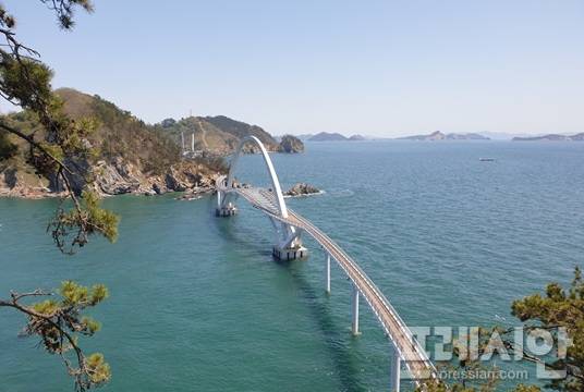 ▲K-관광섬 트레킹 고군산군도 말도 투어ⓒ프레시안