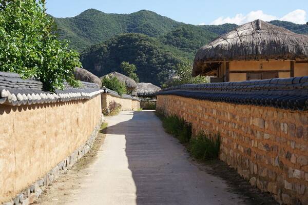 문화체육관광부 유인촌 장관과 장미란 제2차관이 4월23일~24일 경북 영덕과 안동을 방문해 관광지를 점검했다 / 문화체육관광부