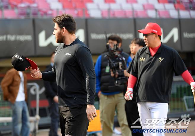 오스틴 고향이 광주였나?