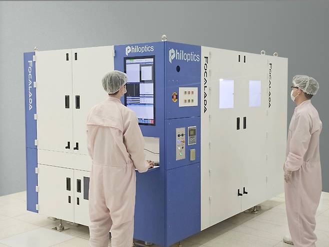 필옵틱스 반도체 유리기판 TGV 검사 장비