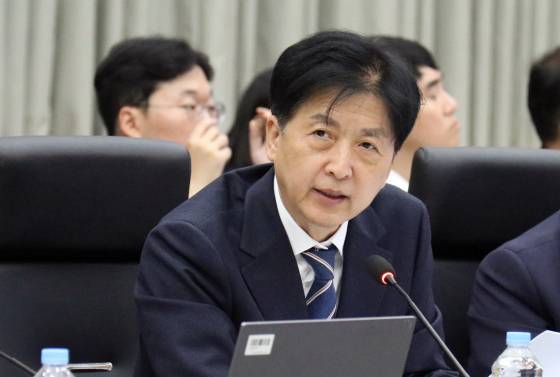 국회 기획재정위원회 소속 더불어민주당 오기형 의원. 연합뉴스