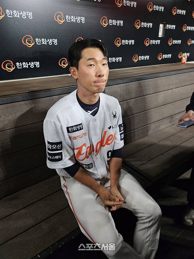 한화 황영묵이 30일 대전 한화생명 볼파크에서 열린 2025 KBO리그 정규시즌 LG전 승리 후 취재진 인터뷰에 응하고 있다. 대전 | 강윤식 기자 skywalker@sportsseoul.com