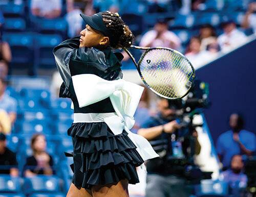 직접 디자인한 경기복을 입은 오사카 나오미.