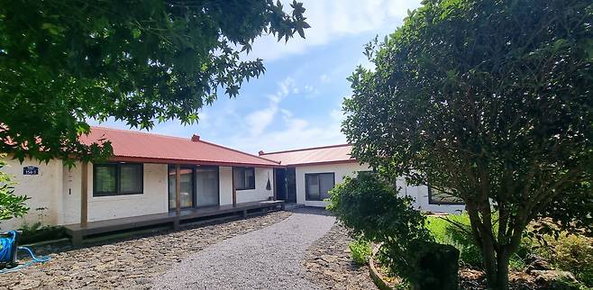 제주 서귀포시 표선면에 위치한 '다자요'의 하천바람집 전경. /이은영 기자