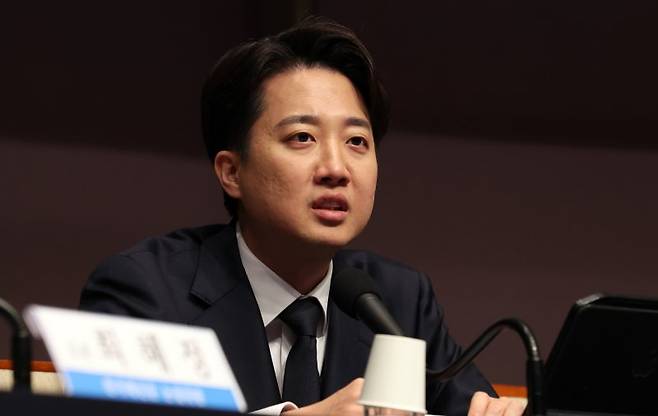 이준석 개혁신당 대통령 후보가 30일 서울 중구 프레스센터에서 열린 관훈토론회에서 발언을 하고 있다. 뉴스1