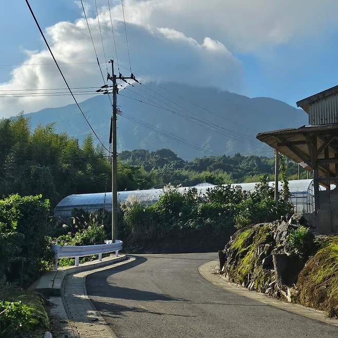 28b9d932da836ff23be68fe34e80766fe862ab12b0dd68f74e33f5ffbc47bf353dc5f6